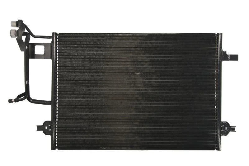 <strong>Радіатор кондиціонера THERMOTEC KTT110008 (фото 1)</strong>