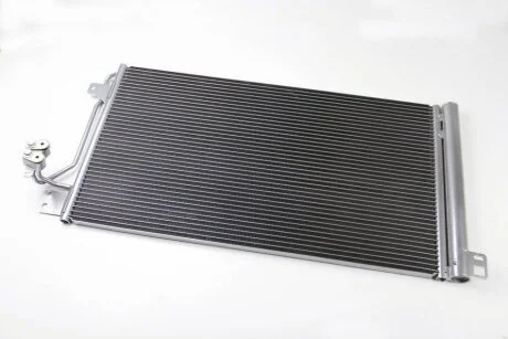 Радіатор кондиціонера для Volkswagen THERMOTEC KTT110030 фото товару