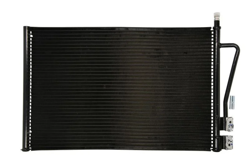 <strong>Радіатор кондиціонера THERMOTEC KTT110132 (фото 1)</strong>
