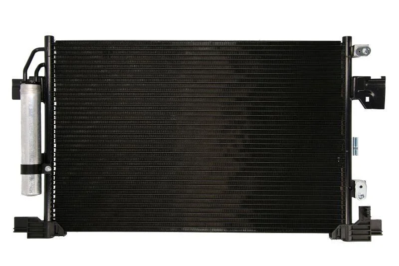 <strong>Радіатор кондиціонера THERMOTEC KTT110239 (фото 1)</strong>