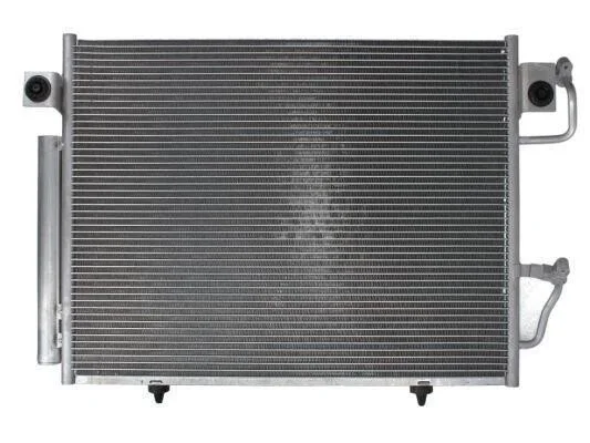 <strong>Радіатор кондиціонера THERMOTEC KTT110305 (фото 1)</strong>