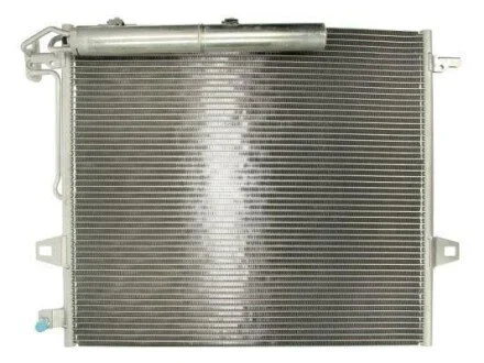 Радіатор кондиціонера для Mercedes THERMOTEC KTT110306 фото товару