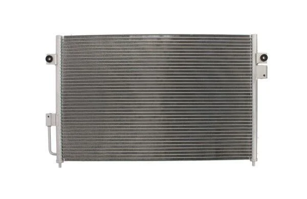 <strong>Радіатор кондиціонера THERMOTEC KTT110416 (фото 1)</strong>