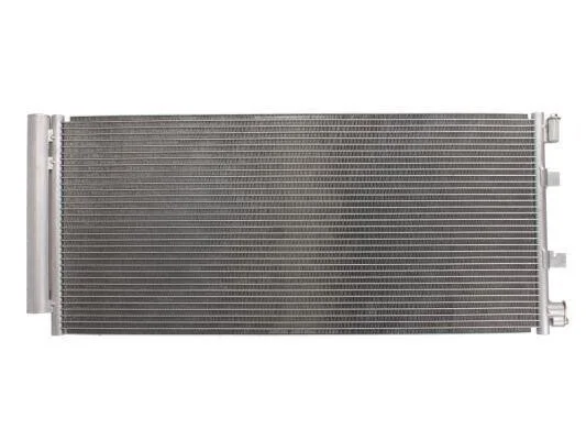 <strong>Радіатор кондиціонера THERMOTEC KTT110417 (фото 1)</strong>