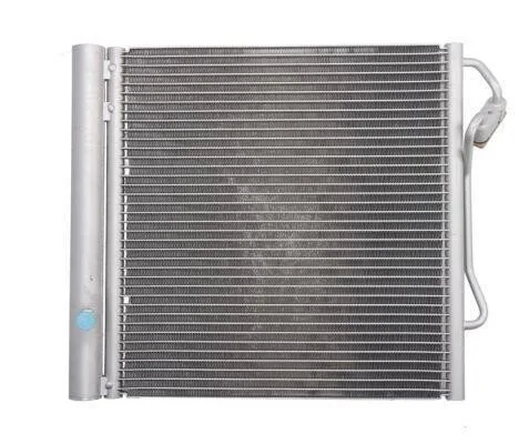 <strong>Радіатор кондиціонера THERMOTEC KTT110426 (фото 1)</strong>