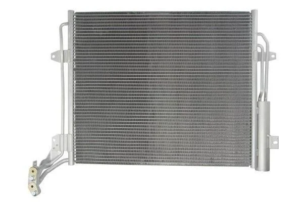<strong>Радіатор кондиціонера THERMOTEC KTT110499 (фото 1)</strong>