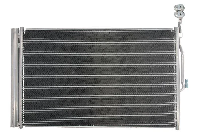 <strong>Радіатор кондиціонера THERMOTEC KTT110582 (фото 1)</strong>