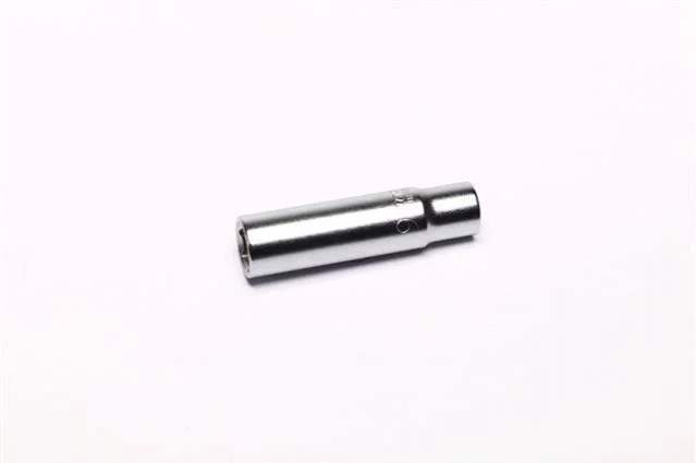<strong>Головка торцевая длинная 1/4" 9мм Toptul BAEE0809 (фото 1)</strong>