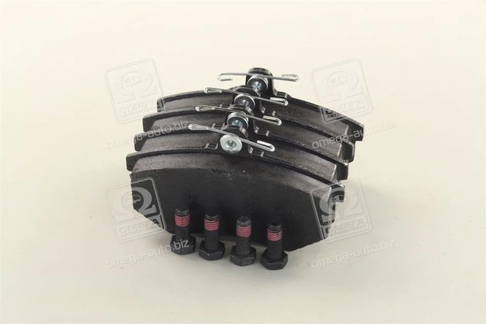 <strong>Комплект гальмівних колодок, дискове гальмо TRW GDB826 (фото 1)</strong>