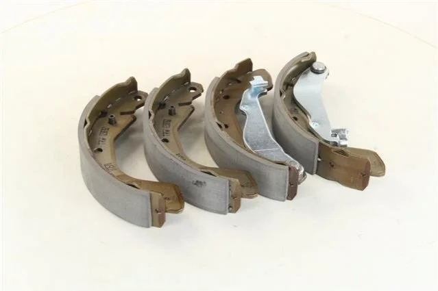 <strong>Комплект гальмівних колодок TRW GS8760 (фото 1)</strong>