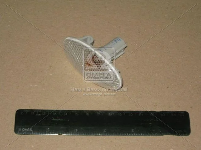 <strong>Повторитель поворота Suzuki Swift (05-), SX-4 (06-) TYC 18-A303-00-2B (фото 1)</strong>