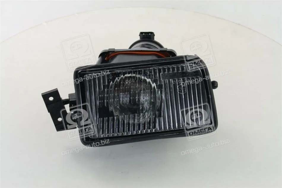 <strong>Фара п/тум. пра. BMW 5 E34 (вир-во) TYC 19-5037-05-2B (фото 1)</strong>