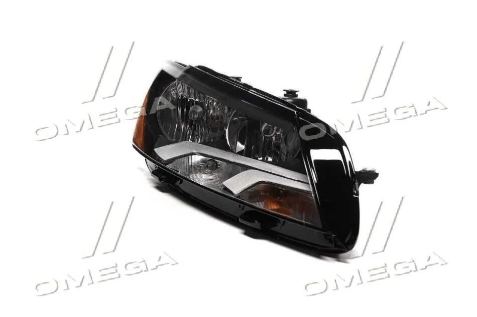 <strong>Фара пра. VW PASSAT B7 USA 11-15 TYC 20-C799-00-1N (фото 1)</strong>