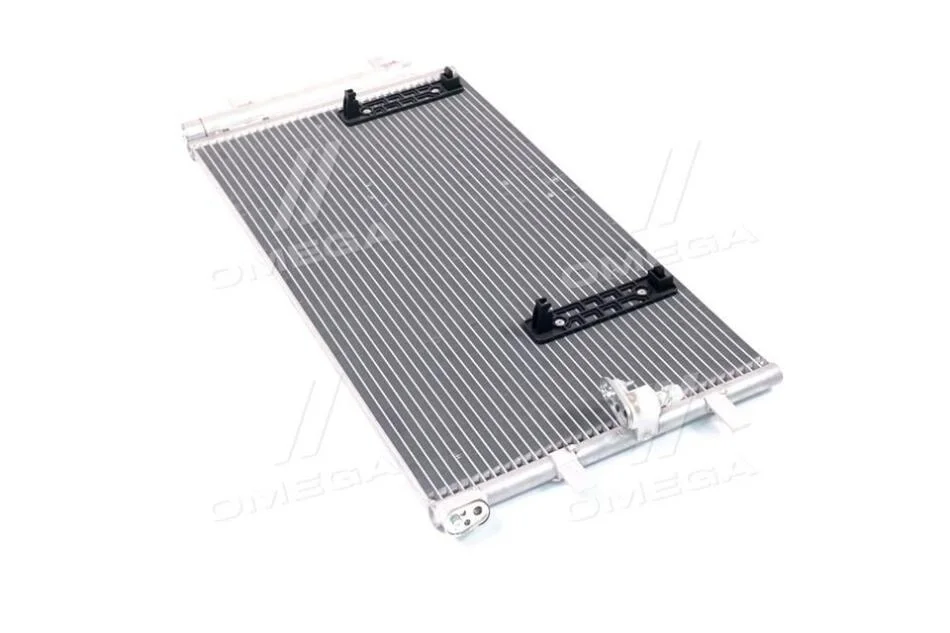 <strong>Радіатор кондиціонера AUDI A4 TYC 8K0260403AF (фото 1)</strong>