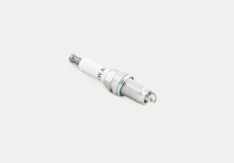 Свічка запалювання VW Golf (04-09), Jetta, Passat (06-11)/Audi A4 (01-05), A3/Skoda Octavia (04-08)/Seat Leon (06-10) для Audi, Volkswagen, Seat, Skoda VAG 101905620 фото товару