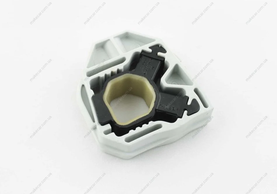 <strong>Кронштейн радіатора верхній VAG 1K0121367P (фото 1)</strong>