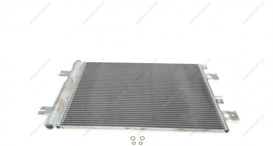 <strong>Радіатор кондиціонера VALEO 814077 (фото 1)</strong>
