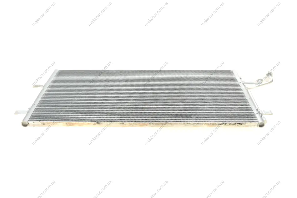 <strong>Радіатор кондиціонера VALEO 818046 (фото 1)</strong>