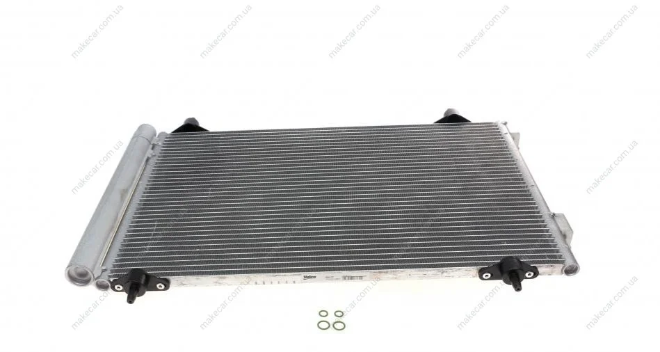 <strong>Радіатор кондиціонера VALEO 818171 (фото 1)</strong>