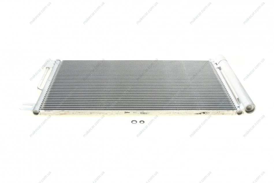 <strong>Конденсатор кондиціонера VALEO 818193 (фото 1)</strong>