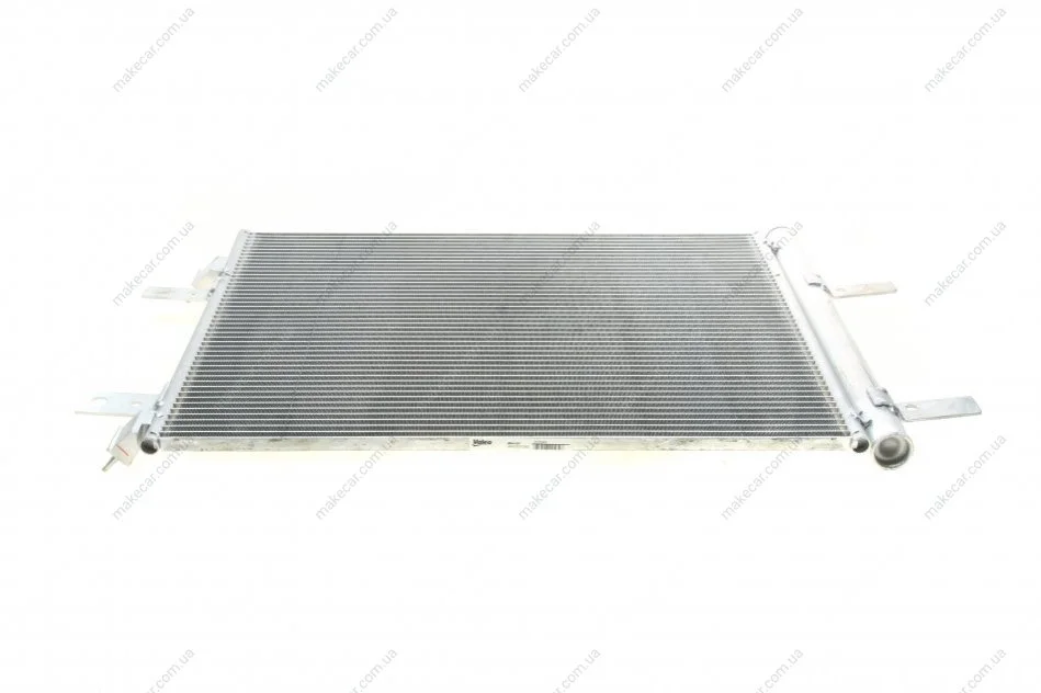 <strong>Радіатор кондиціонера VALEO 822564 (фото 1)</strong>