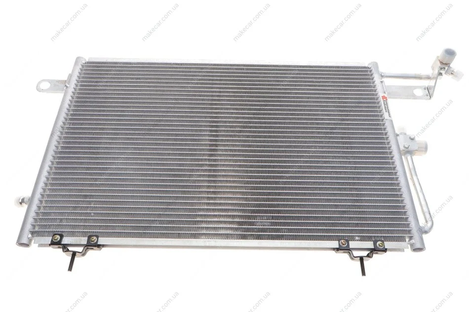 <strong>Конденсор кондиціонера AUDI 100/A6 MT/AT 90-97 Van Wezel 03005117 (фото 1)</strong>