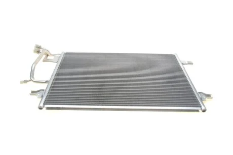 Конденсор кондиціонера A4 / PASSAT5 MT/AT 97-01  для Van Wezel 03005140 фото товару