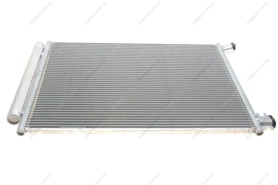 <strong>Радіатор кондиціонера Van Wezel 43015703 (фото 1)</strong>