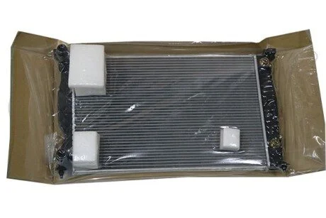 Радіатор охолодження двигуна Audi A4 (04-08) для Audi, Seat VIKA 11211818901 фото товару