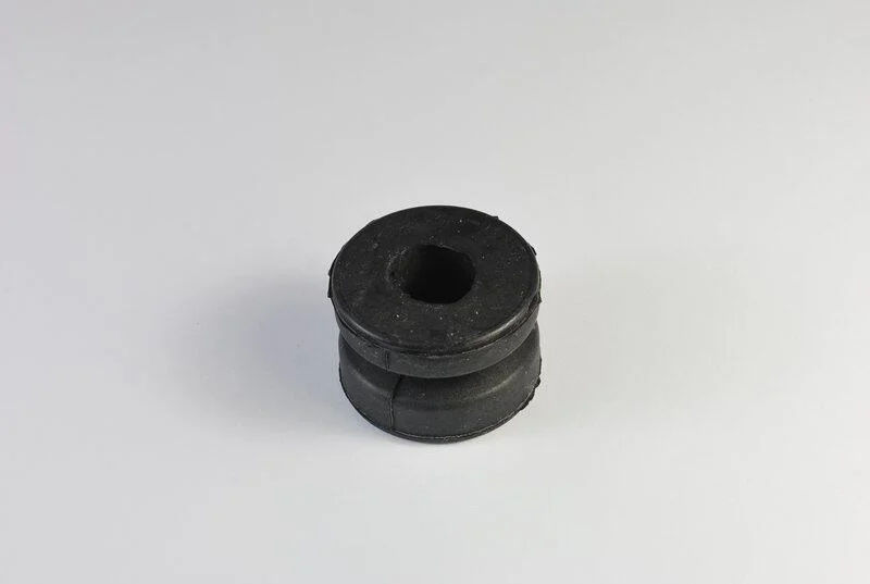 <strong>Сайлентблок переднього важеля YAMATO J41037BYMT (фото 1)</strong>